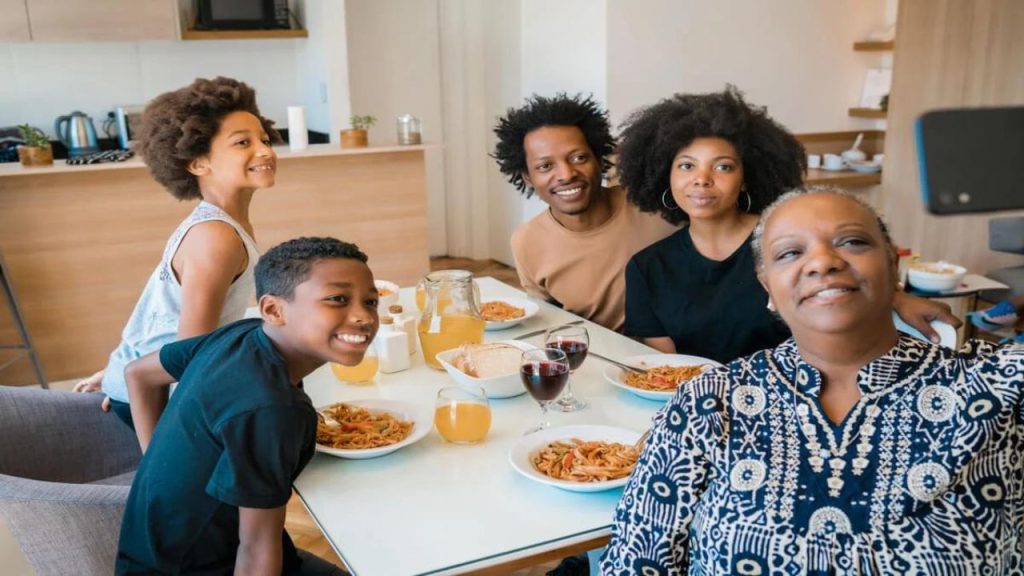 How to Survive a Month with a SASSA Social Grant as a Family in 2024